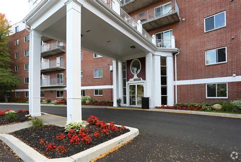 Choose from 291 apartments for rent in Solvay, New York by comparing verified ratings. . 3 bedroom apartments for rent syracuse ny